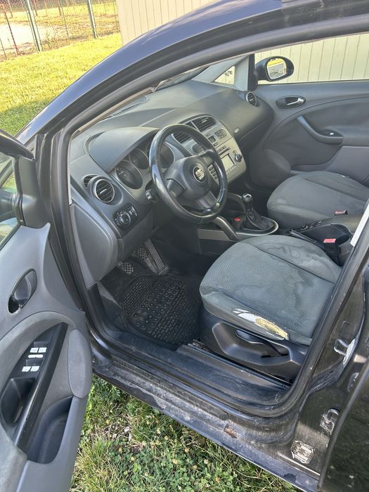 Seat Toledo Brasov 3000 lei pret fix