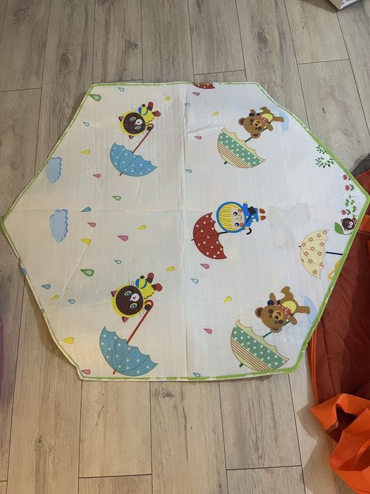 Tarc de joaca pentru bebelusi