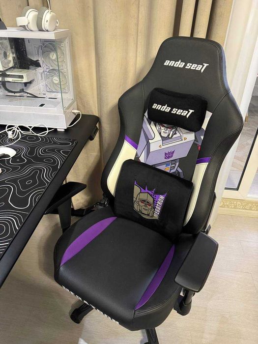 Белый игровой комплект RTX, монитор ASUS 300Hz, AndaSeat, электростол