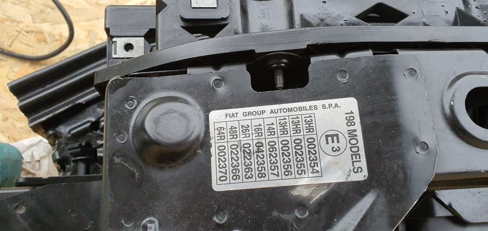 Trager original Fiat Bravo cu radiatoare complet diesel