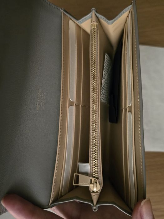 Giorgio Armani оригинално портмоне