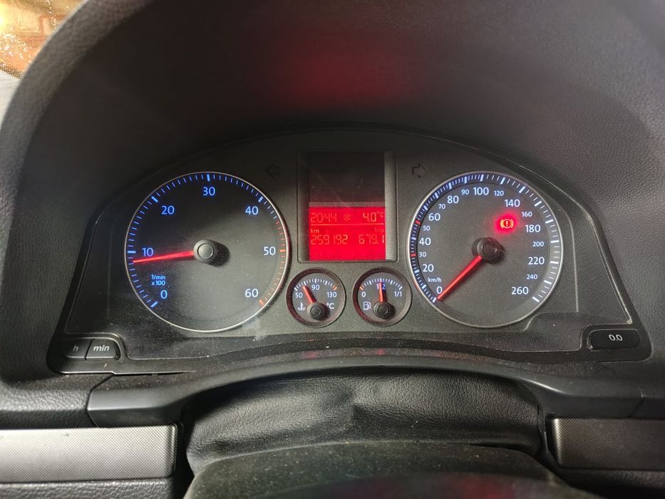 Volkswagen Golf 5 2.0 TDI