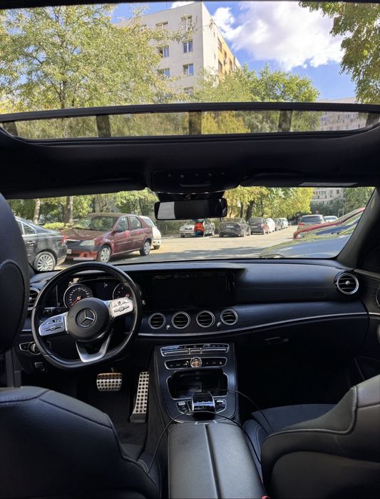 MERCEDES-BENZ E-Class 2019 — imagine 3