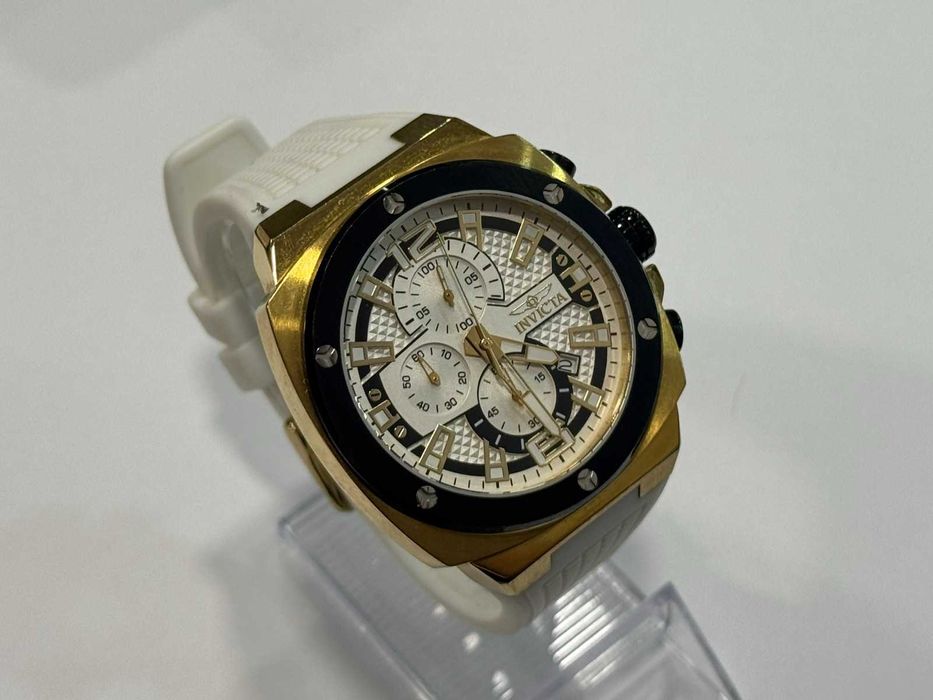 Invicta Racing – Model 48197