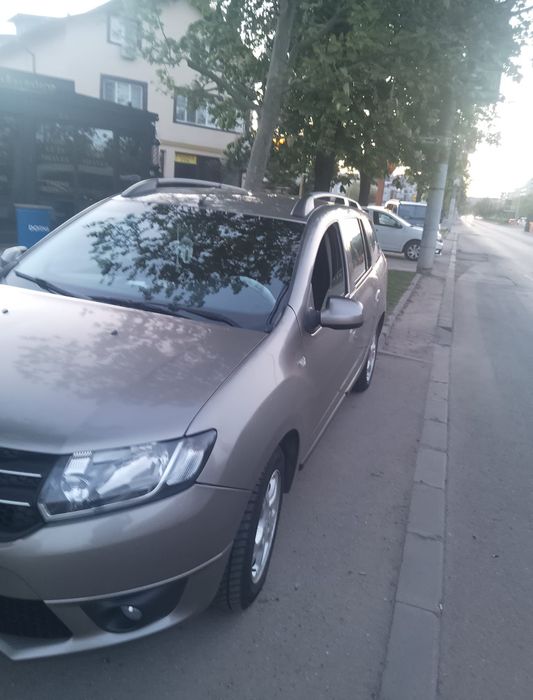 Dacia MCV De vânzare an 2014, motor 0,9 benzina gaz oglinzi electrice geamurile electric asistentă in rampă cotiera originala.