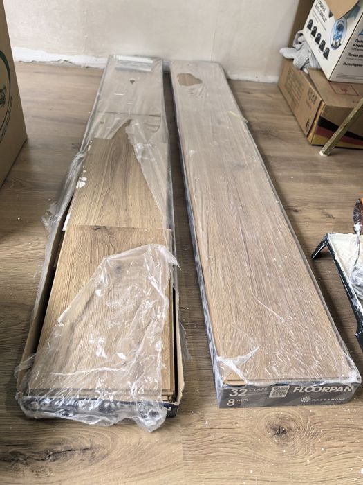 Ламинат 3 квадрат бриони FLOORPAN 1.5 пачки