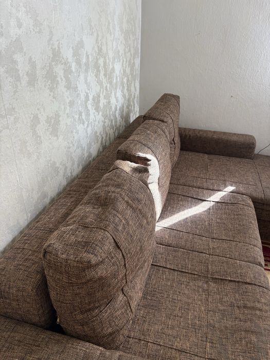 Диван сатылады. Продам диван
