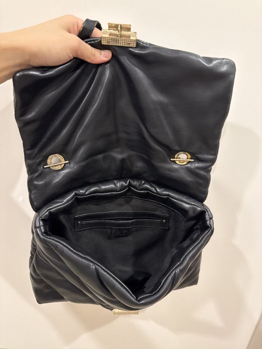 Базовая черная сумка ZARA