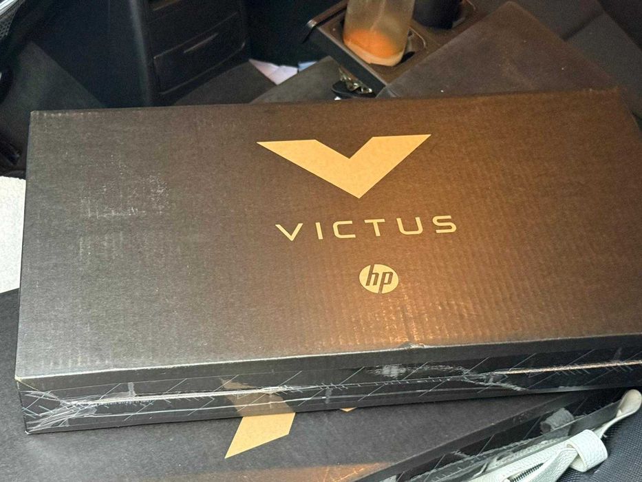 HP Victus Gaming RTX 5050 Ryzen AI 5 340 16GB 512SSD 15" 144Hz SIGILAT