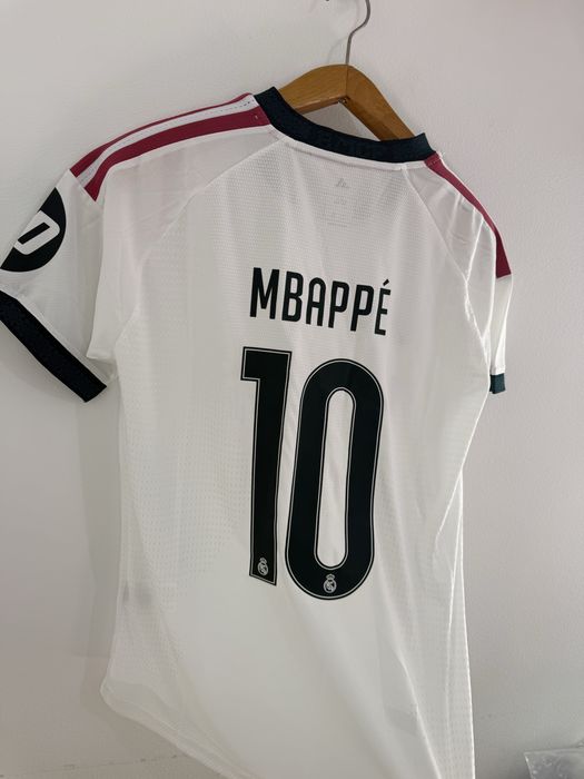 Tricou fotbal Real Madrid 2027