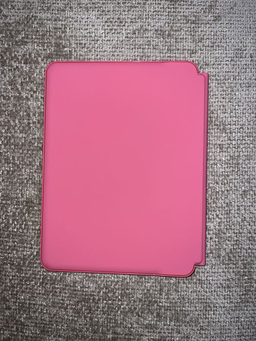 Tastatură Magic Keyboard pentru iPad – Nouă, Iluminare RGB, Roz