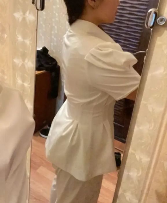 Жакет с коротким рукавом