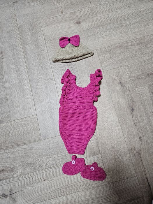 Set croșetat hand made Minnie  fetițe marime 56-80