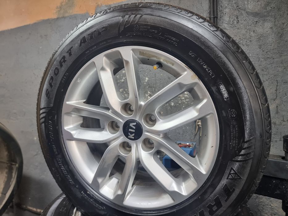 Комплект дисков с резиной 215/60/16