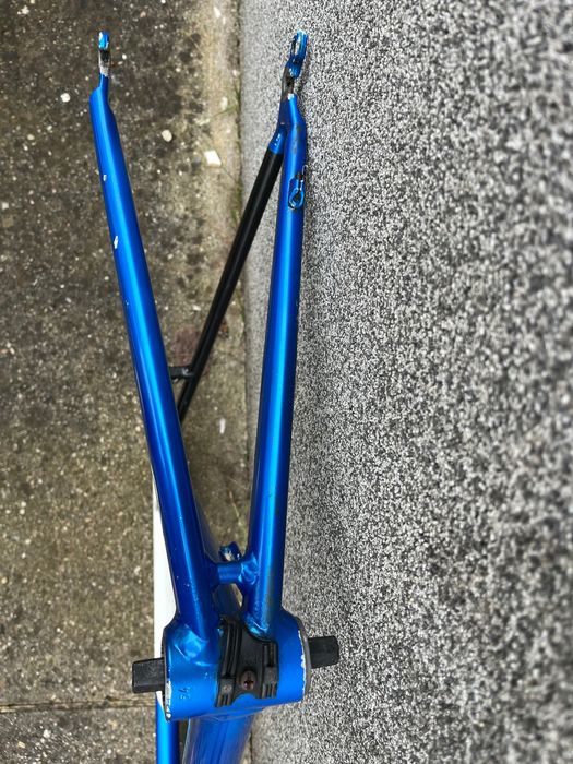 Vand cadru Carrera 54 cm aluminiu bicicleta cursiera semicursiera fixi