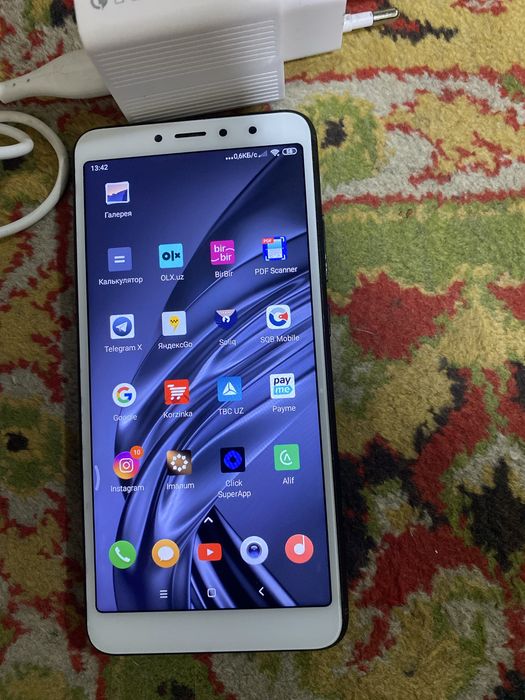 Redmi s2 sotiladi 3 32 gb