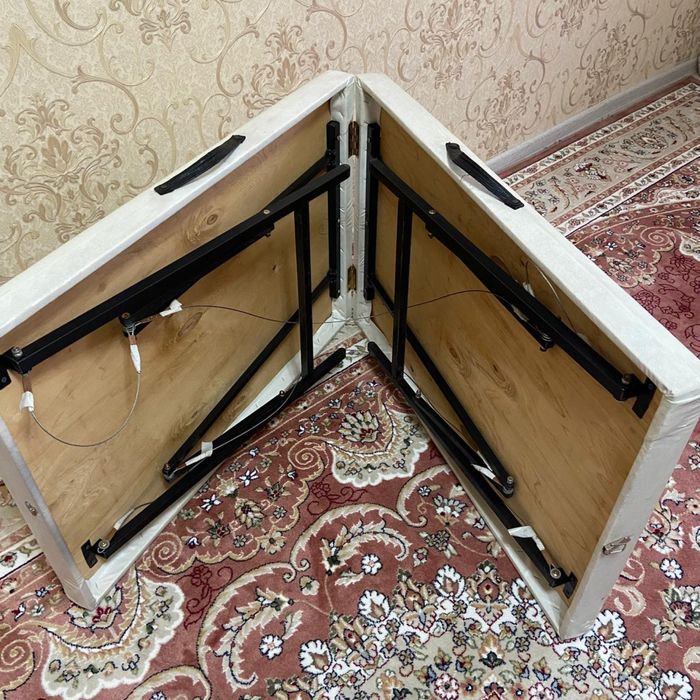 Массажная кушетка