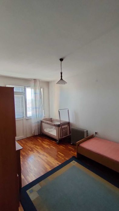 Тристаен апартамент в центъра на гр. Монтана