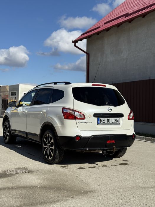 Vand Nissan Qaschai +2 1.6DCI 4x4 7 Locuri Camere 360 Panoramic