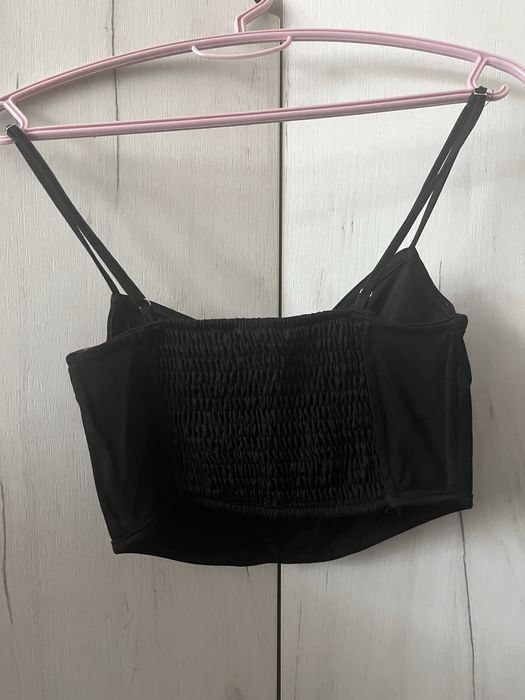 Тениски и потници в различни размери, прочетете описанието