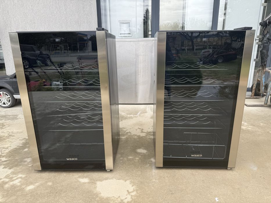 Малка хладилна витрина