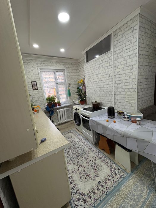 Продам 2 комнатную квартиру