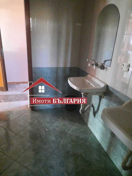 Продава се Промишлена сграда в Баня - 3924 кв.м за 383 €/кв.м - Снимка #5