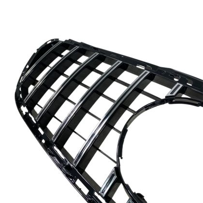 Решетка за Mercedes W212 E-Class (2014-2015) chrome/black - GT