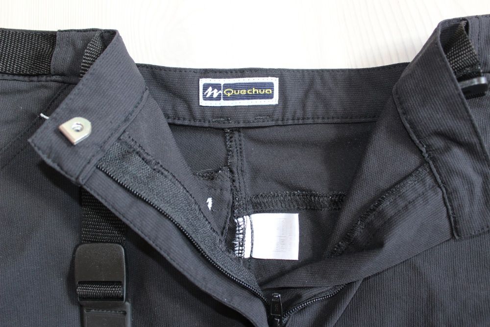 Pantaloni scurti munte/trekking QUECHUA, marime 40 (M)