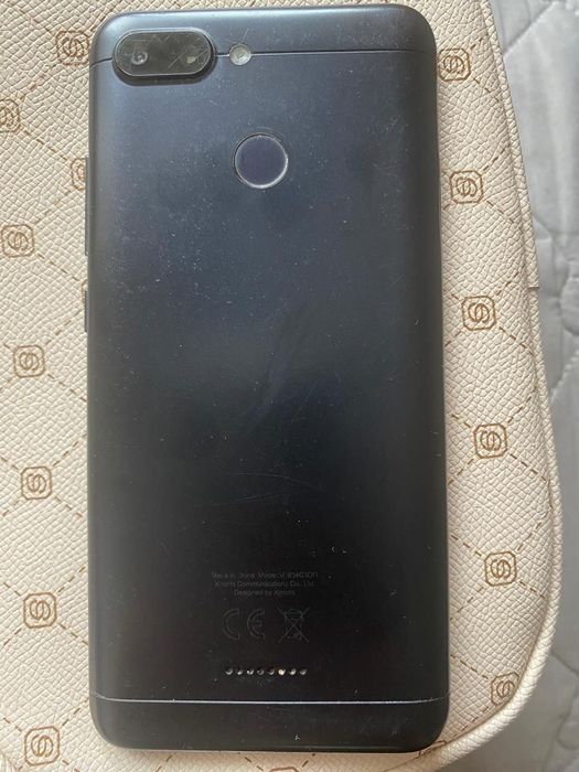 Продам телефон редми