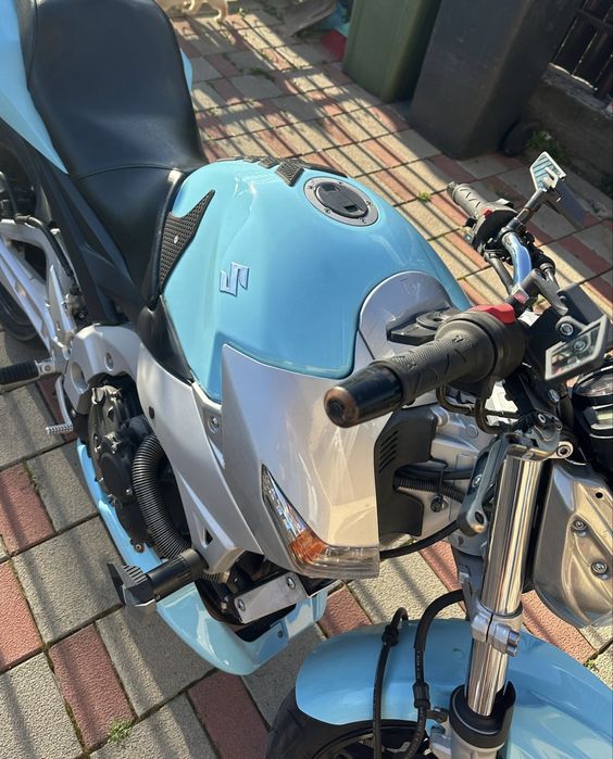 Suzuki GSR 600 2007