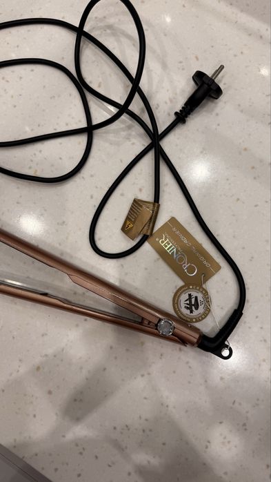 Продаю Утюжок Cronier