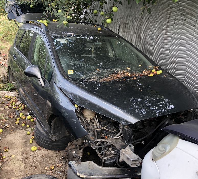 Peugeot 308 1.6 hdi на части