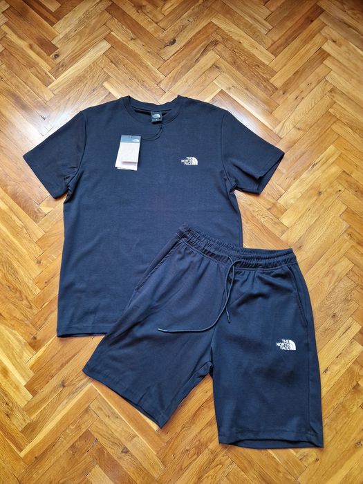 Страхотен мъжки екип размер S M L XL 2XL