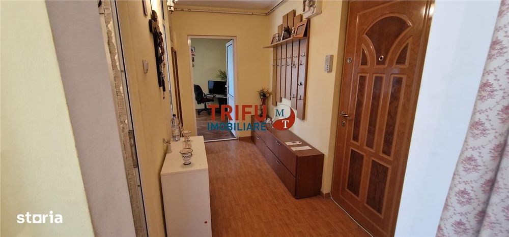 Apartament 2 camere de vanzare zona Tolstoi