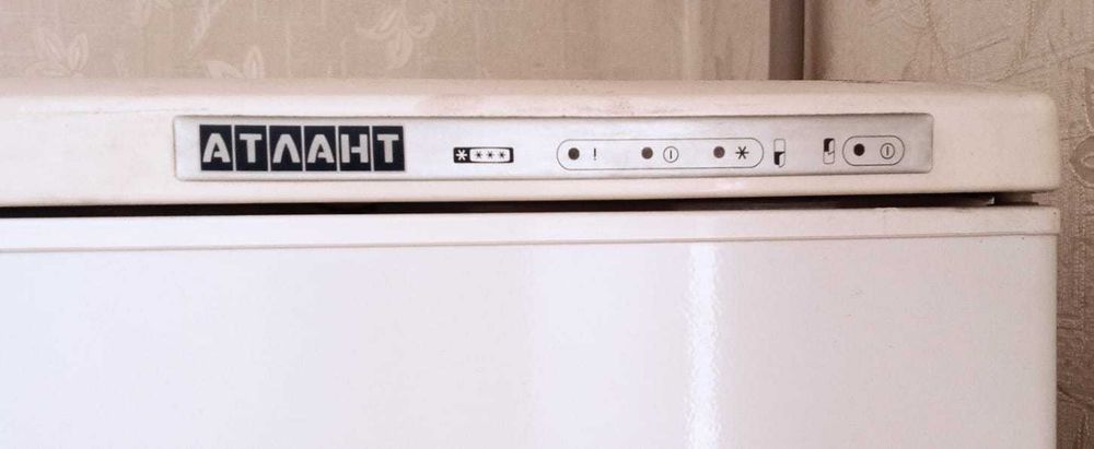 Продам холодильник АТЛАНТ, б/у