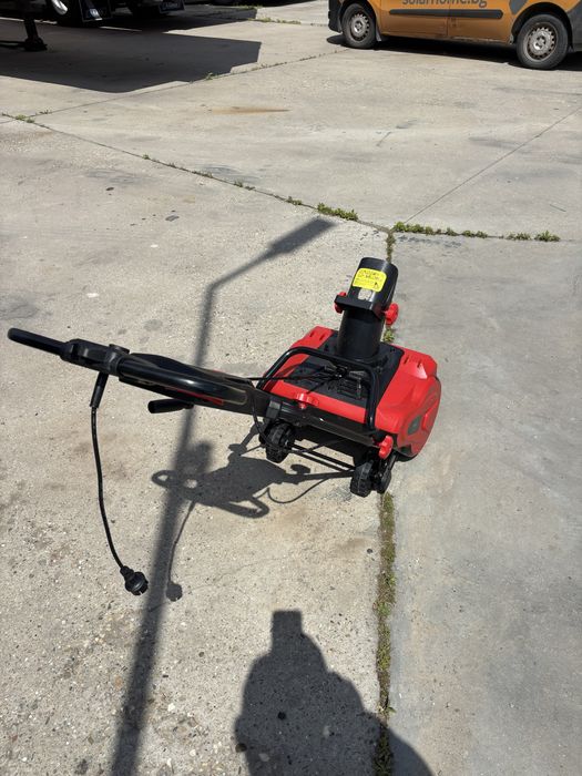 Машина за почистване на сняг