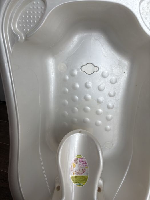 Продам детские вещи