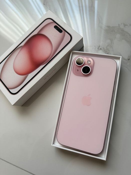 Продавам Iphone 15