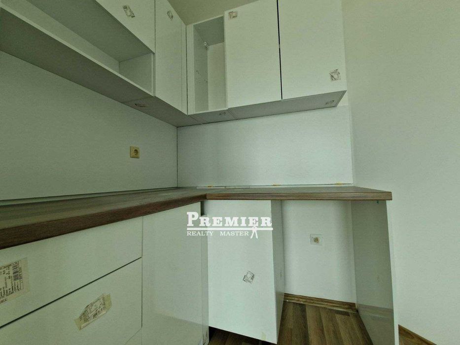 Продава се Едностаен апартамент в к.к. Слънчев бряг - 47 кв.м за 907 €/кв.м - Снимка #2