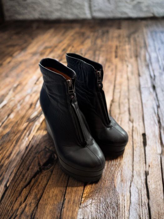 Дамски Боти с платформа
