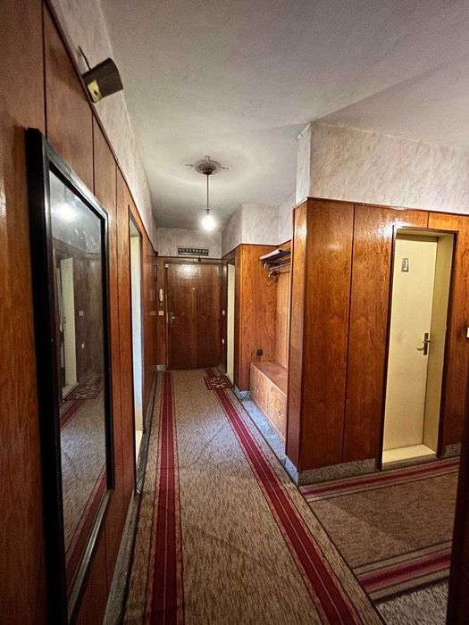 Продава се Четиристаен апартамент в Велико Търново, Акация - 135 кв.м за 1052 €/кв.м - Снимка #3