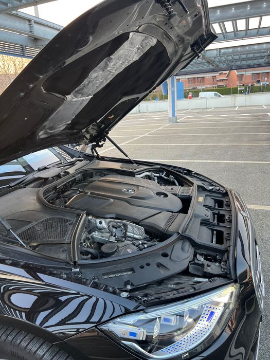 Long,Pachet AMG,Head-up,Garantie,Volan incalzit,punte viratoare,Burmester,Pano,Venti,Masaj,Tableta,Pachetul Chauffeur, Rear Tv,Alcantara,Chaise-Longue
