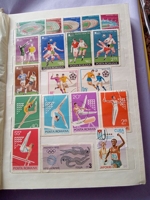 Vand album cu timbre