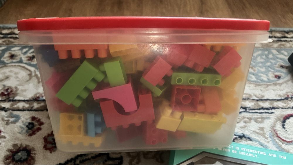 Ойыншық сатылады