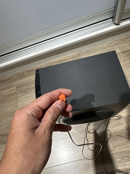Продам subwoofer акустическая система