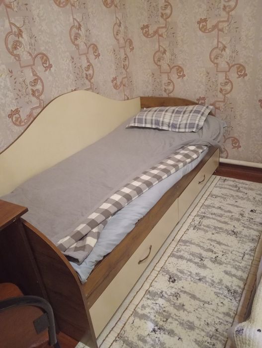 Детский кровать в хорошем состоянии