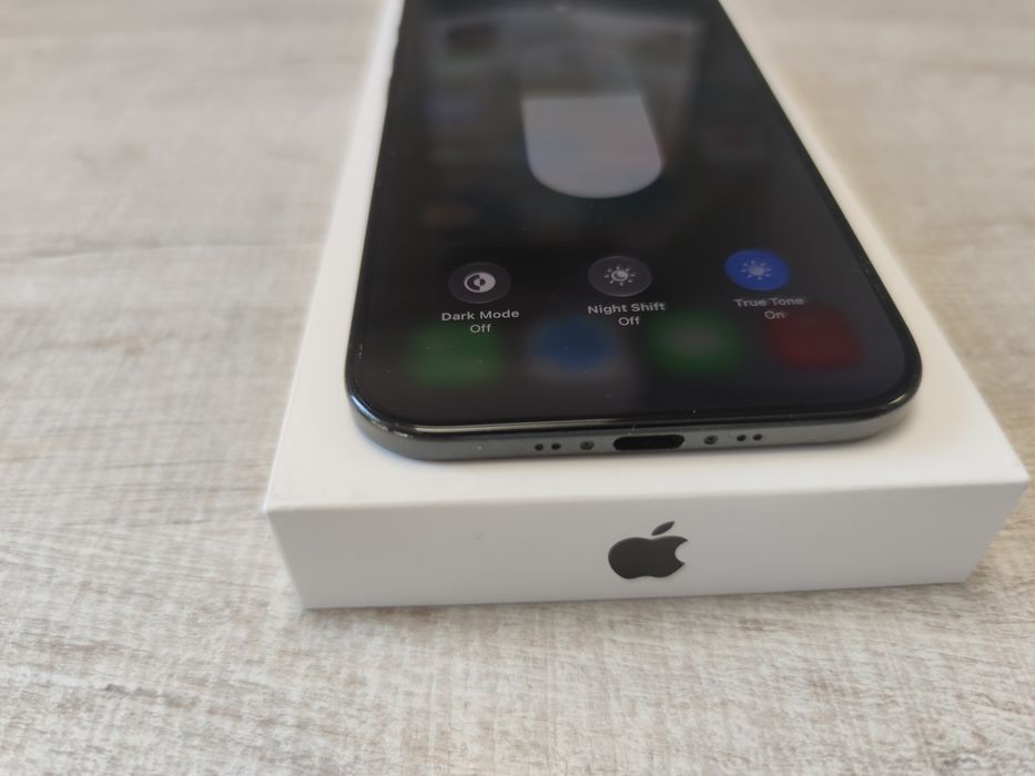 Като НОВ! Apple iPhone 17 Air 256GB 100% batt. 2г. Гаранция!