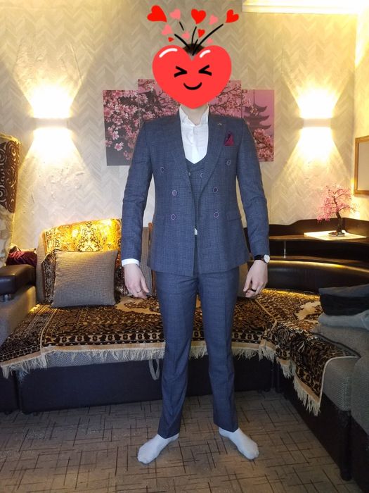 Продам костюм мужской