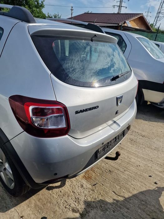 Dezmembram Dacia Sandero Stepway, an 2013